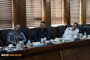 نشست صمیمی رئیس دانشکده با جمعی از بازنشستگان محترم و حضور پرمهر جناب آقای مهندس اعرابی موسس و بنیانگذار دانشکده فنی انقلاب اسلامی 8
