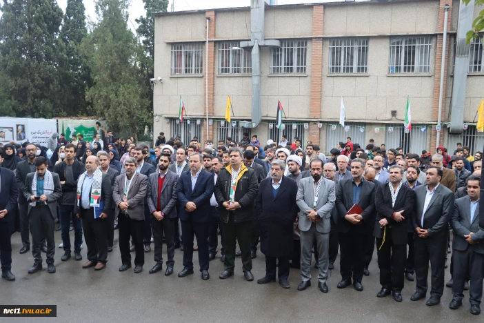 پیام تشکر و قدردانی سرپرست دانشگاه فنی و حرفه ای استان تهران

از حضور حماسی و مشارکت در برگزاری اجتماع بزرگ دانشگاهیان فنی و حرفه ای استان تهران در روز مبارزه با استکبار جهانی
