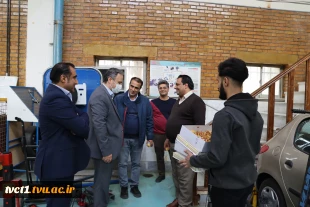 به مناسبت میلاد با سعادت یگانه منجی عالم بشریت حضرت مهدی(عج):

تقدیر از همکاران دانشکده فنی انقلاب اسلامی توسط رئیس دانشگاه فنی و حرفه ای استان تهران 2