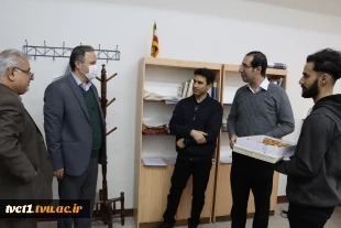 به مناسبت میلاد با سعادت یگانه منجی عالم بشریت حضرت مهدی(عج):

تقدیر از همکاران دانشکده فنی انقلاب اسلامی توسط رئیس دانشگاه فنی و حرفه ای استان تهران 2