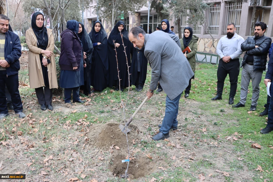 با حضور رئیس دانشگاه ملی مهارت استان تهران صورت گرفت:

برگزاری آیین درختکاری در دانشکده فنی انقلاب اسلامی 2