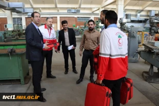 کارگاه های دانشکده فنی انقلاب اسلامی مجهز به کیف تجهیزات امداد و نجات شد 3
