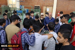 بازدید دانش‌آموزان مدارس پاسدار اسلام ۲ و شهید نورایی از دانشکده ملی مهارت انقلاب اسلامی 5
