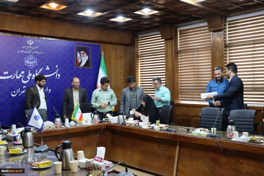 برگزاری جلسه انتخابات مدیر گروه آموزشی گروه های علوم مهندسی - ساخت و تولید و علوم مهندسی - مکانیک در دانشکده انقلاب اسلامی 9