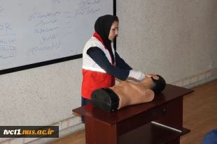 برگزاری کارگاه آموزشی ضمن خدمت توانمندسازی کارکنان دانشکده فنی انقلاب اسلامی با عنوان "کمک‌های اولیه پایه با همکاری جمعیت هلال احمر کشور 3