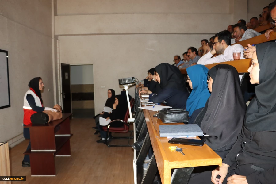 برگزاری کارگاه آموزشی ضمن خدمت توانمندسازی کارکنان دانشکده فنی انقلاب اسلامی با عنوان "کمک‌های اولیه پایه با همکاری جمعیت هلال احمر کشور 2