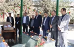 در آستانه آغاز سال تحصیلی جدید و همزمان با فرارسیدن هفته دفاع مقدس صورت پذیرفت؛

بازدید معاون آموزشی دانشگاه ملی مهارت از کارگاه‌های آموزشی دانشکده فنی انقلاب اسلامی و برگزاری مراسم گرامیداشت هفته دفاع مقدس و آیین گلاب شویی در جوار مقبره مطهر شهدای گمنا