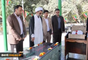 در آستانه آغاز سال تحصیلی جدید و همزمان با فرارسیدن هفته دفاع مقدس صورت پذیرفت؛

بازدید معاون آموزشی دانشگاه ملی مهارت از کارگاه‌های آموزشی دانشکده فنی انقلاب اسلامی و برگزاری مراسم گرامیداشت هفته دفاع مقدس و آیین گلاب شویی در جوار مقبره مطهر شهدای گمنا