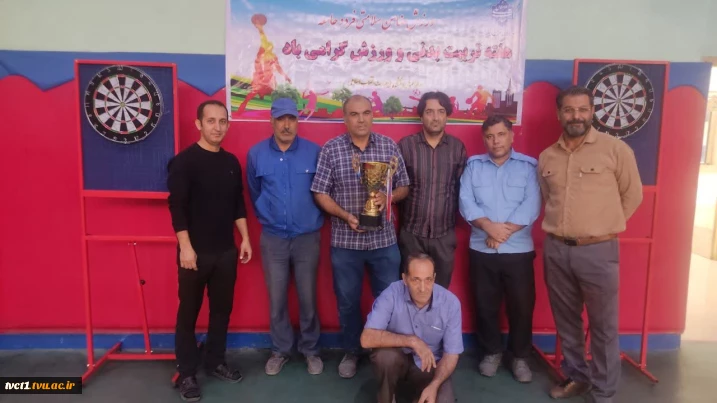 به مناسبت گرامیداشت روز و هفته تربیت بدنی و ورزش؛

مسابقات فوتبال دستی و دارت کارکنان دانشکده فنی انقلاب اسلامی برگزار شد.