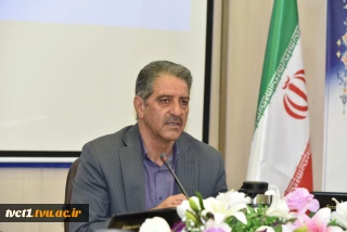 رئیس دانشگاه ملی مهارت در جمع رؤسای دانشکده‌ها و آموزشکده‌های سراسر کشور:

حیات دانشگاه و ارکان آن در گرو ضوابط، مقررات و قوانین است/ هیئت امنا مجلس قانون‌گذاری دانشگاه است/ سیاست دانشگاه تربیت نیروی توانمند اشتعال‌پذیر است