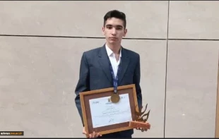 کسب مدال طلای رشته مکاترونیک توسط دانشجوی دانشکده فنی انقلاب اسلامی تهران در مسابقات ملی مهارت ایران 2