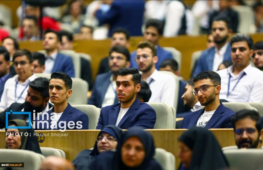 کسب مدال طلای رشته مکاترونیک توسط دانشجوی دانشکده فنی انقلاب اسلامی تهران در مسابقات ملی مهارت ایران 3