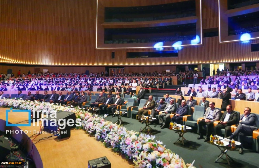 کسب مدال طلای رشته مکاترونیک توسط دانشجوی دانشکده فنی انقلاب اسلامی تهران در مسابقات ملی مهارت ایران 4