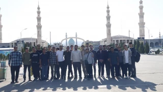 حضور جمعی از نودانشجویان دانشکده انقلاب اسلامی در آیین ملی «مهمان مهر»