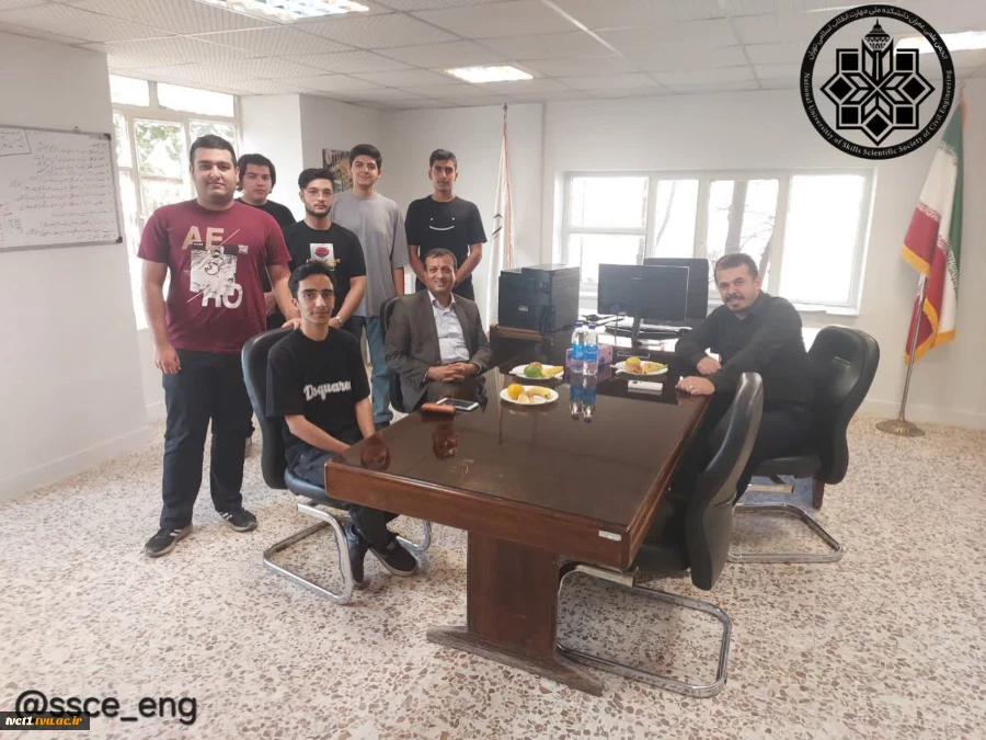 بازدید علمی–آموزشی دانشجویان رشته عمران از کارخانه فولاد پارسیان   3