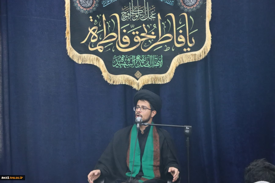 برگزاری مراسم سوگواری شهادت حضرت زهرا (س) در دانشکده فنی انقلاب اسلامی 3