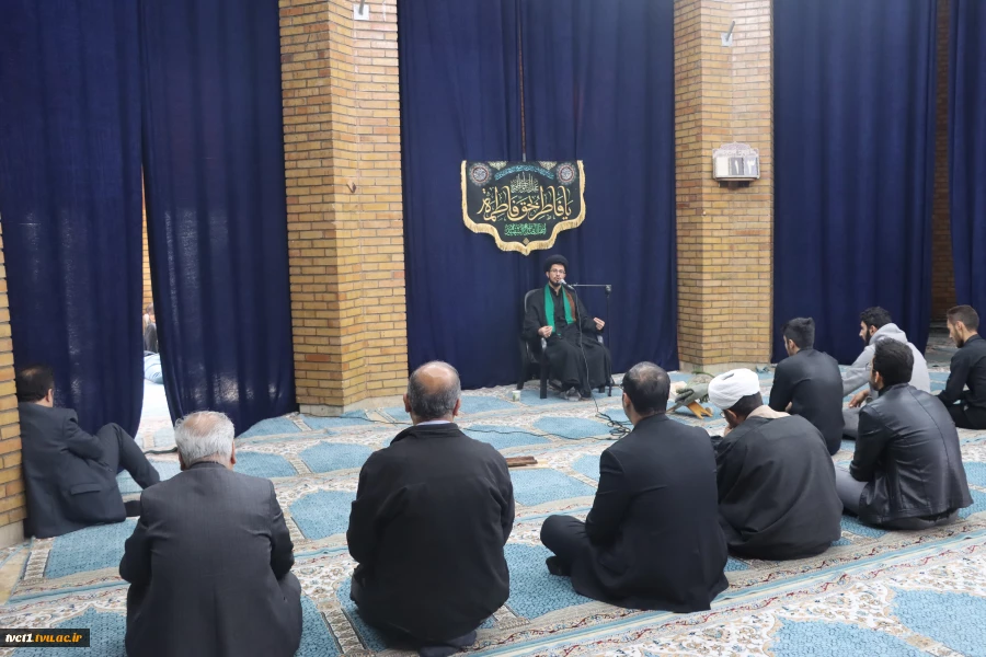 برگزاری مراسم سوگواری شهادت حضرت زهرا (س) در دانشکده فنی انقلاب اسلامی 5