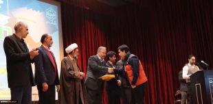 همزمان با فرارسیدن شانزدهم آذرماه؛
آئین گرامیداشت روز دانشجو با حضور معاون اداری، مالی و مدیریت منابع و مسئول نهاد نمایندگی مقام معظم رهبری(مدظله العالی) در دانشگاه ملی مهارت در دانشکده فنی انقلاب اسلامی تهران برگزار شد. 5