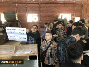 بازدید دانش آموزان دبیرستان شهید نورایی منطقه 9 از دانشکده فنی انقلاب اسلامی 5