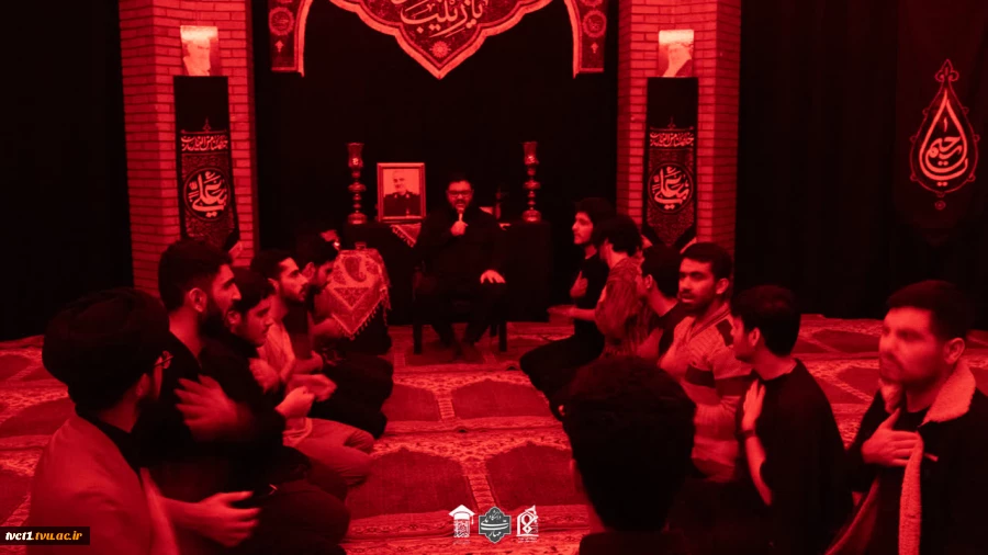 مراسم معنوی اعتکاف دانشجویی با حضور دانشجویان دانشکده فنی انقلاب اسلامی 13
