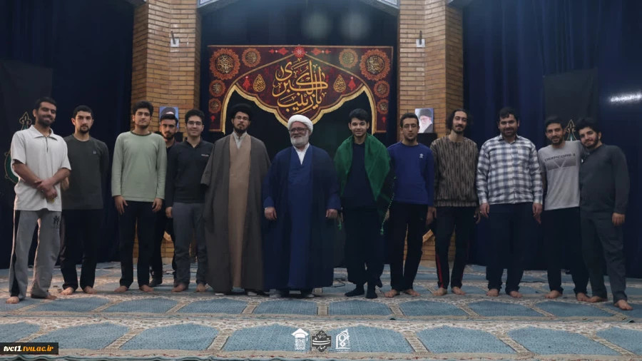 مراسم معنوی اعتکاف دانشجویی با حضور دانشجویان دانشکده فنی انقلاب اسلامی 14