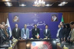 با حضور معاون آموزشی، معاون فرهنگی و دانشجویی و مسئول نهاد مقام معظم رهبری(مدظله) در دانشگاه ملی مهارت کشور؛
 مراسم تکریم و معارفه سرپرست دانشگاه ملی مهارت واحد استانی تهران و دانشکده فنی انقلاب اسلامی برگزار شد 4