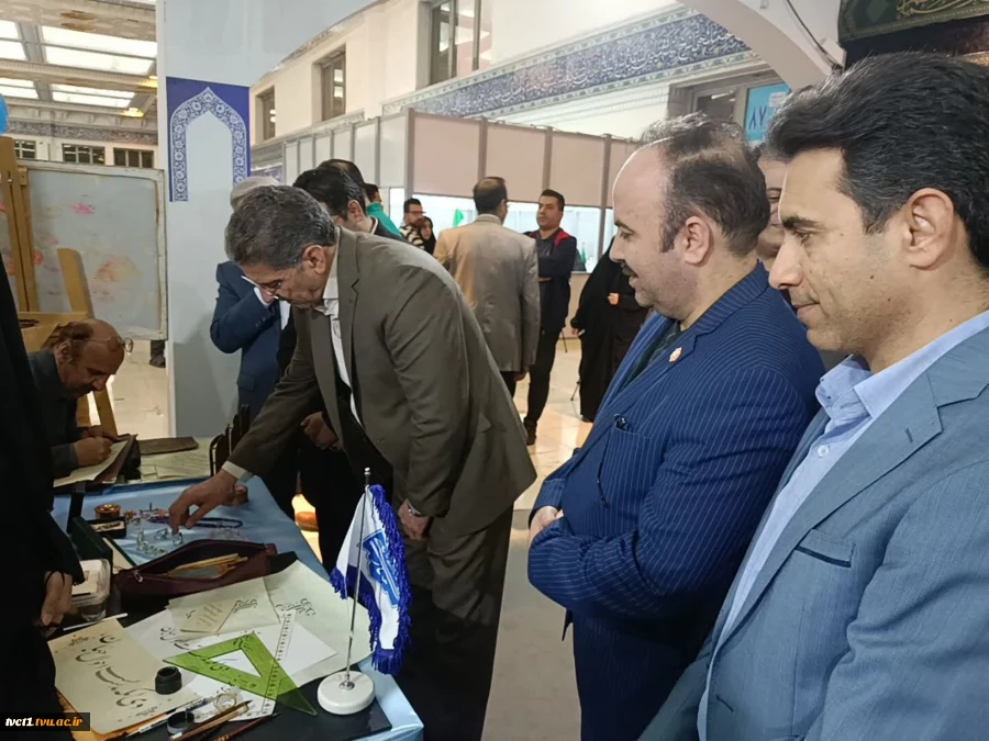 با حضور دکتر زمانی افتتاح شد؛

بخش دانشگاهی سی و سومین نمایشگاه بین‌المللی قرآن کریم با میزبانی دانشگاه ملی مهارت 2