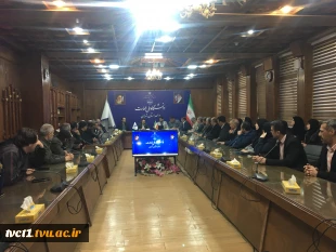 در نشست شورای اداری؛

 سرپرست دانشگاه ملی مهارت واحد استانی تهران با کارکنان دانشکده انقلاب اسلامی دیدار و گفتگو کرد 2