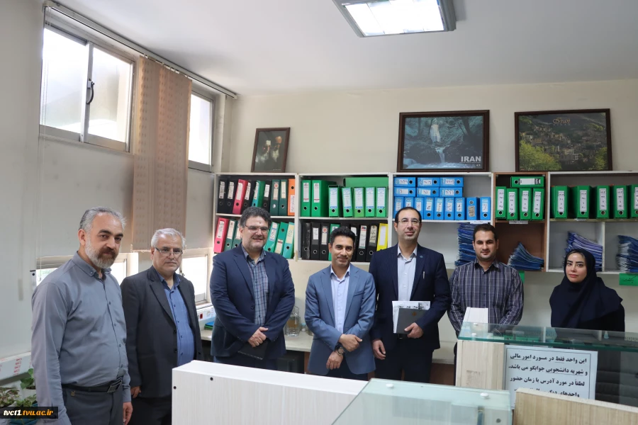 به مناسبت ولادت با سعادت هشتمین اختر تابناک آسمان امامت و ولایت، حضرت علی ابن موسی الرضا (ع):

تقدیر از همکاران دانشکده فنی انقلاب اسلامی توسط سرپرست دانشگاه ملی مهارت استان تهران صورت گرفت 5