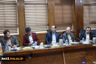 برگزاری مراسم بزرگداشت مقام شامخ معلم و نشست هم اندیشی دانشگاه پساجنگ و بعثت مردم ایران در دانشکده ملی مهارت انقلاب اسلامی  13