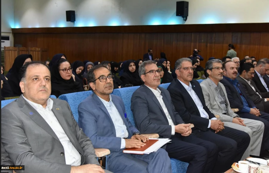 رئیس دانشگاه ملی مهارت در جشنواره سرآمدی آموزش استان تهران:

دانشگاه ملی مهارت می تواند معمار دانشگاه‌های مهارتی کشور باشد و اصولی مثل تعیین استاندارد، تربیت مربی و تضمین کیفیت را راهبری نماید/ استاد سرآمد کسی است که دانش را به مهارت تبدیل کند. 9