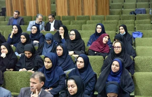 رئیس دانشگاه ملی مهارت در جشنواره سرآمدی آموزش استان تهران:

دانشگاه ملی مهارت می تواند معمار دانشگاه‌های مهارتی کشور باشد و اصولی مثل تعیین استاندارد، تربیت مربی و تضمین کیفیت را راهبری نماید/ استاد سرآمد کسی است که دانش را به مهارت تبدیل کند. 11