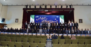 رئیس دانشگاه ملی مهارت در جشنواره سرآمدی آموزش استان تهران:

دانشگاه ملی مهارت می تواند معمار دانشگاه‌های مهارتی کشور باشد و اصولی مثل تعیین استاندارد، تربیت مربی و تضمین کیفیت را راهبری نماید/ استاد سرآمد کسی است که دانش را به مهارت تبدیل کند. 14