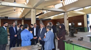 رئیس دانشگاه ملی مهارت در جشنواره سرآمدی آموزش استان تهران:

دانشگاه ملی مهارت می تواند معمار دانشگاه‌های مهارتی کشور باشد و اصولی مثل تعیین استاندارد، تربیت مربی و تضمین کیفیت را راهبری نماید/ استاد سرآمد کسی است که دانش را به مهارت تبدیل کند. 16