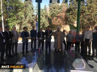 برگزاری مراسم گرامیداشت سالروز حماسه سوم خردادماه، فتح الفتوح آزادسازی خرمشهر و آیین گلاب شویی در جوار مقبره مطهر شهدای گمنام دانشکده فنی انقلاب اسلامی 2