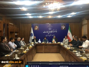 با حضور دکتر سیدجلال هاشمی، سرپرست دانشگاه ملی مهارت واحد استانی تهران؛

آیین تکریم و معارفه معاون آموزشی دانشکده شماره یک پسران تهران(انقلاب اسلامی) برگزار شد 2