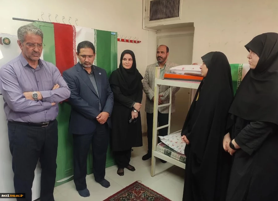 بازدید میدانی دکتر زمانی از روند آماده‌سازی مراکز جهت میزبانی از زائران مراسم وداع و تشییع رهبر شهید 9