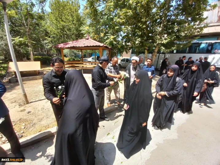 همزمان با برگزاری مراسم وداع و تشییع آقای شهید شهید ایران؛

استقبال هیئت رئیسه دانشگاه ملی مهارت از کاروان زیارتی استان زنجان در دانشکده انقلاب اسلامی تهران
