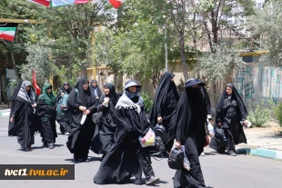 همزمان با برگزاری مراسم وداع و تشییع آقای شهید شهید ایران؛

استقبال هیئت رئیسه دانشگاه ملی مهارت از کاروان زیارتی استان زنجان در دانشکده انقلاب اسلامی تهران 9