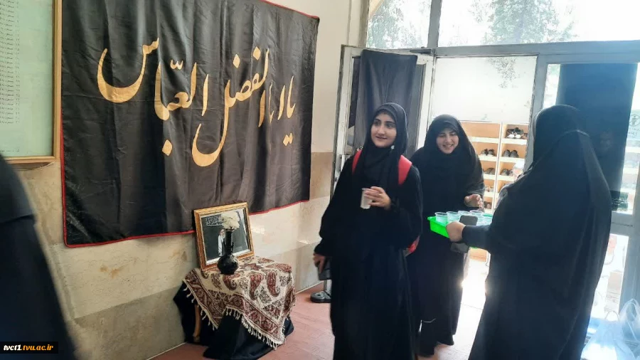 همزمان با برگزاری مراسم وداع و تشییع آقای شهید شهید ایران؛

استقبال هیئت رئیسه دانشگاه ملی مهارت از کاروان زیارتی استان زنجان در دانشکده انقلاب اسلامی تهران 16