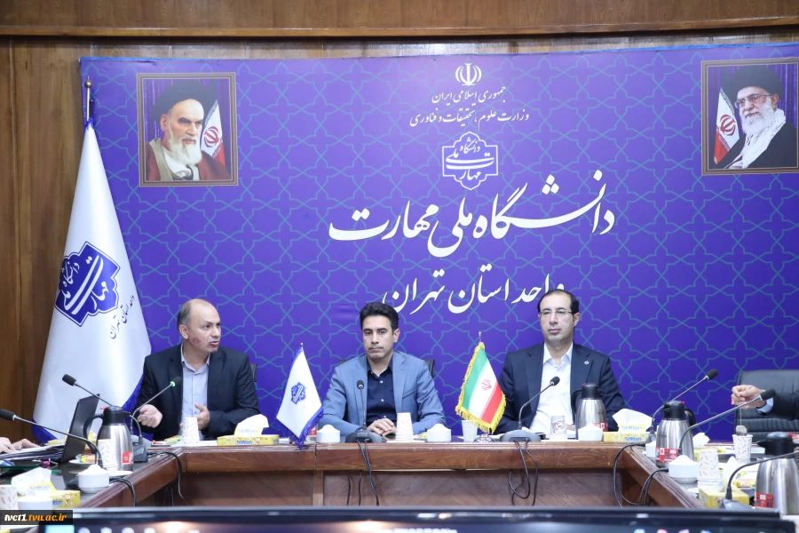 جلسه آموزشی مدیران گروه های آموزشی دانشکده فنی انقلاب اسلامی 4