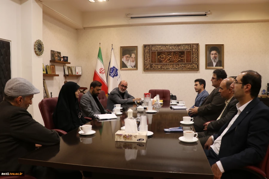 با هدف تجهیز و آماده سازی آزمایشگاه مرکزی دانشکده انقلاب اسلامی؛

جلسه خیرین با سرپرست دانشگاه ملی مهارت واحد استانی تهران و حضور مشاور معاون خدمات شهری شهردار تهران در دانشکده انقلاب اسلامی برگزار شد 2
