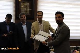 از عیب‌یابی هوشمند تا آسانسور پنوماتیک؛

 دفاع ۶ پروژه دانشجویی دانشکده فنی انقلاب اسلامی تهران در سندیکای آسانسور و پلکان برقی ایران 6