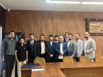 از عیب‌یابی هوشمند تا آسانسور پنوماتیک؛

 دفاع ۶ پروژه دانشجویی دانشکده فنی انقلاب اسلامی تهران در سندیکای آسانسور و پلکان برقی ایران 13
