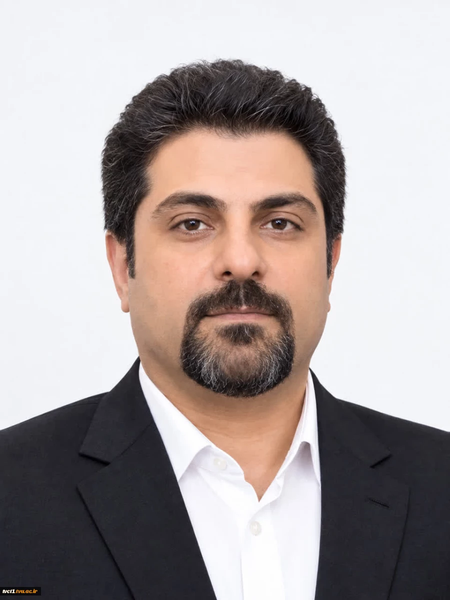 حسن اکبری