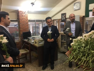 در آستانه آغاز سال تحصیلی جدید و همزمان با فرارسیدن هفته دفاع مقدس صورت پذیرفت؛

بازدید سرپرست دانشگاه ملی مهارت واحد استانی تهران از کارگاه‌های آموزشی دانشکده فنی انقلاب اسلامی  5